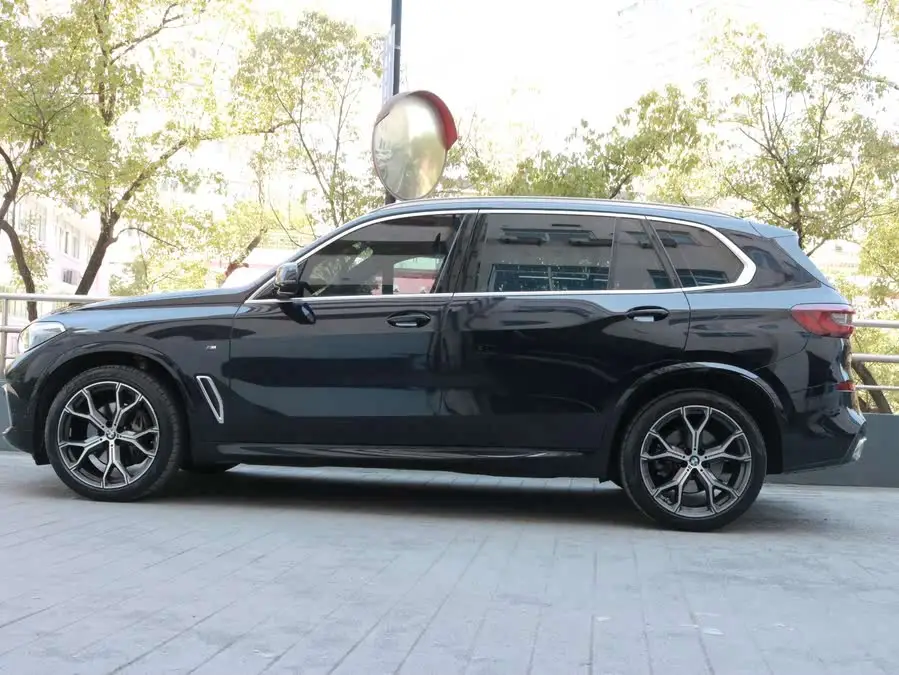 BMW X5 2022 Model Facelift xDrive 40Li M Sport Package