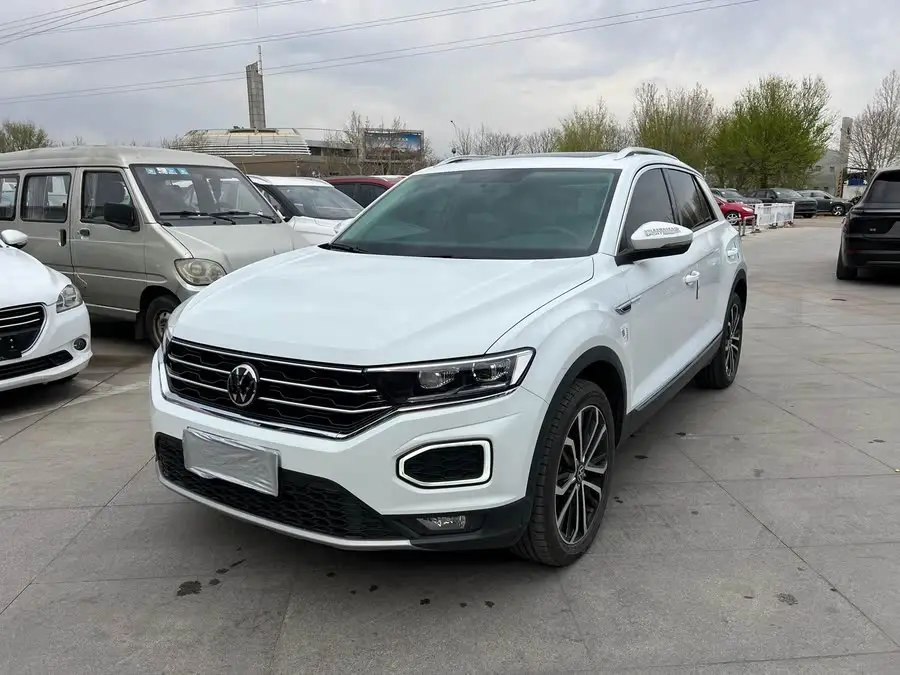 T-ROC 2021 طراز 280 TSI DSG دفع ثنائي نسخة الراحة والاتصال الذكي
