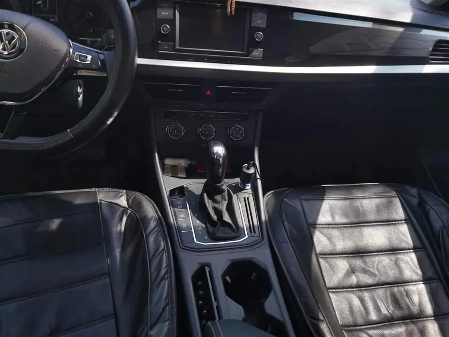 LAVIDA 2019 1.5L Automatic Vision Edition National VI