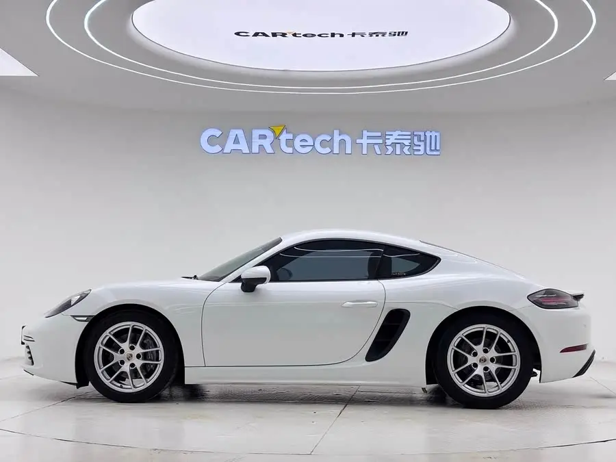 Porsche 718 2020 Cayman 2.0T