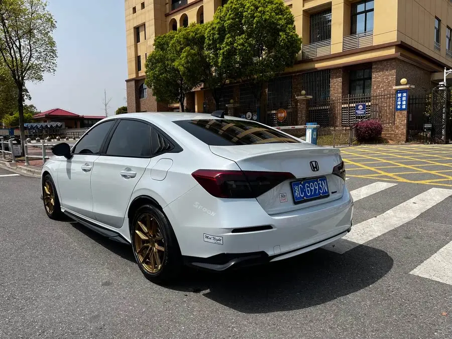 Civic 2023 2.0L e:HEV Pioneer Edition