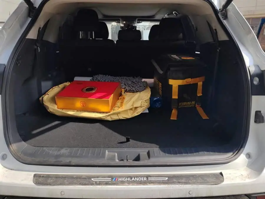 Highlander 2023 2.5L Intelligent Hybrid AWD Knight Edition 7-Seater