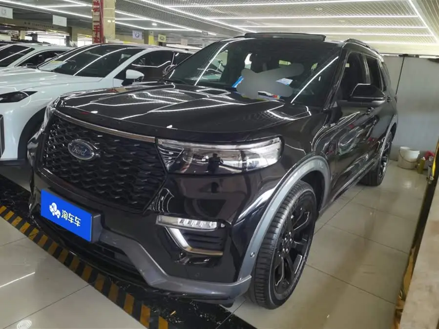 مستكشف 2020 EcoBoost 285 دفع رباعي ST-LINE 6 مقاعد