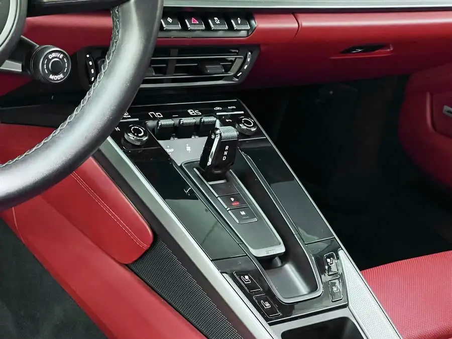 Porsche 911 2020 Carrera 3.0T