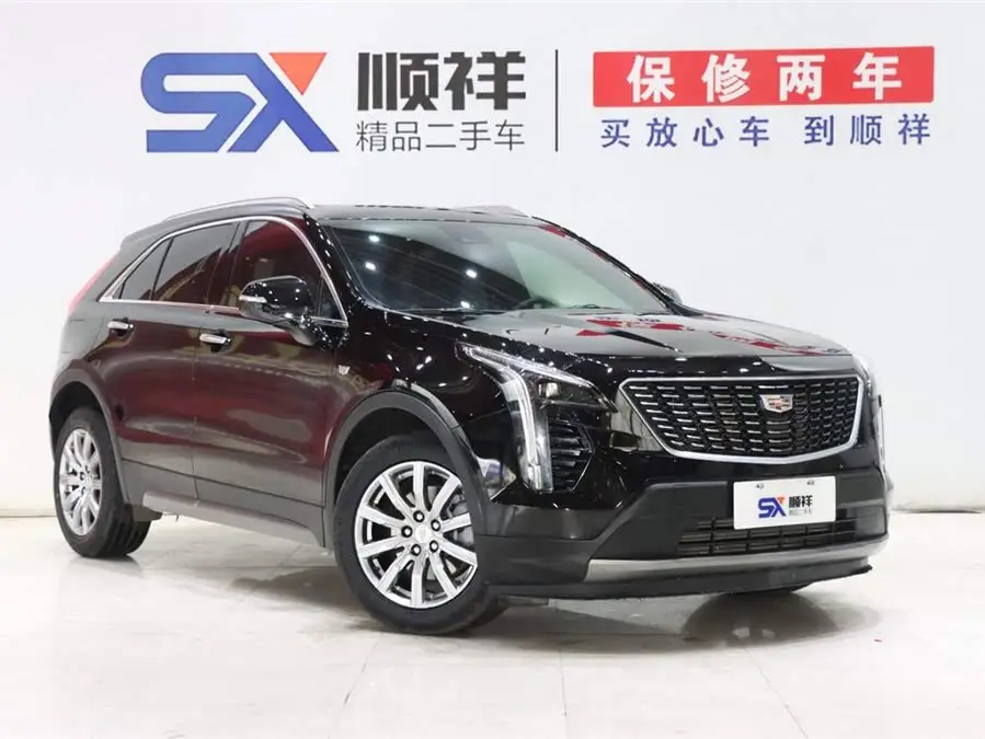 كاديلاك XT4 2022 28T فاخرة للدفع الأمامي
