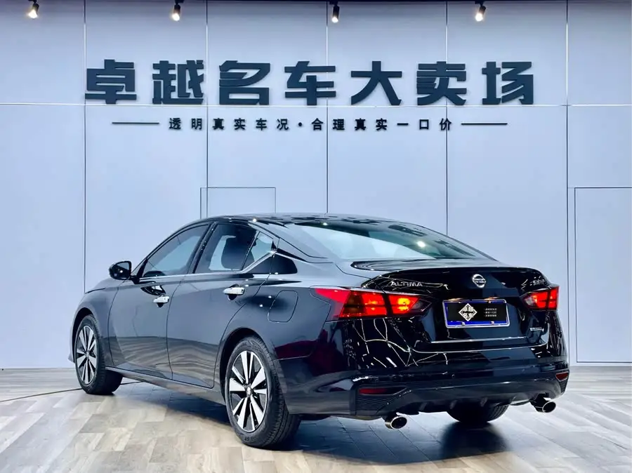 تينلاي 2021 2.0L XL نسخة الراحة