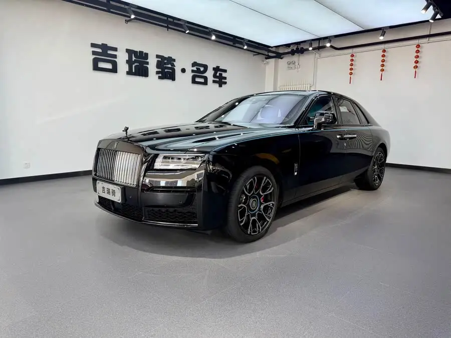 غوست 2024 طراز 6.7T بلاك بادج