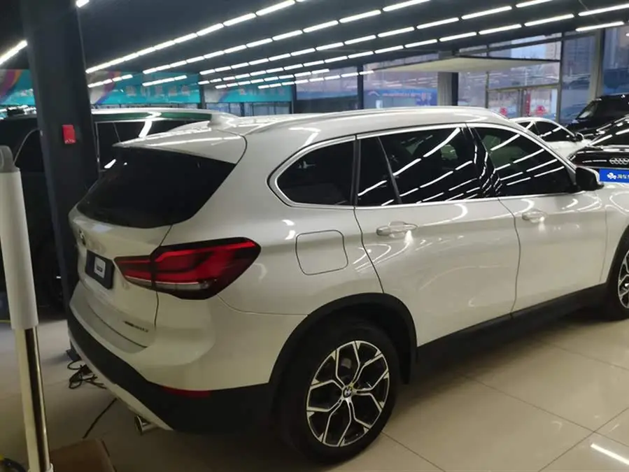 BMW X1 2022 sDrive25Li Leading Edition