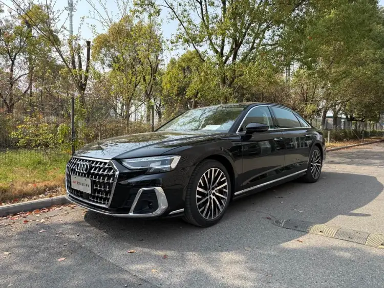 Audi A8 2025 A8L 50 TFSI quattro Premium