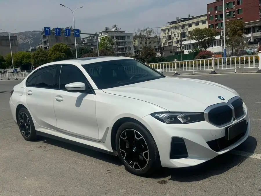 BMW i3 2024 eDrive 35 L