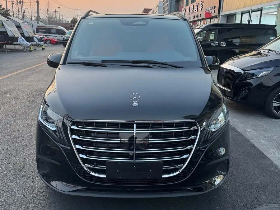 Vito 2024 2.0T Elite Edition 7-seater