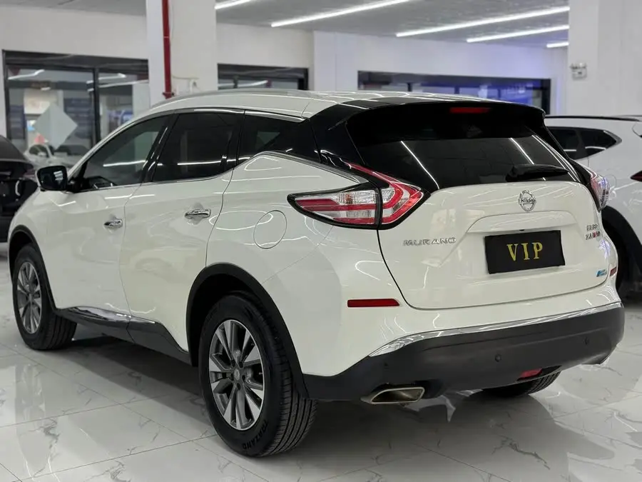 لو لان 2021 2.5 لتر XL دفع ثنائي ذكي فاخر