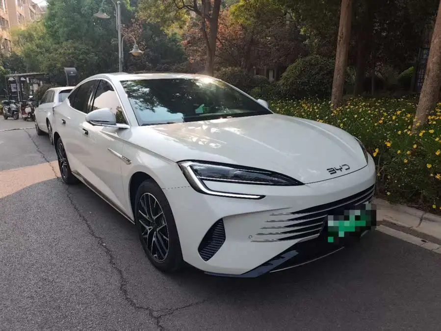 Sealion 2024 Glory Edition DM-i 1.5T 121km Honor Model