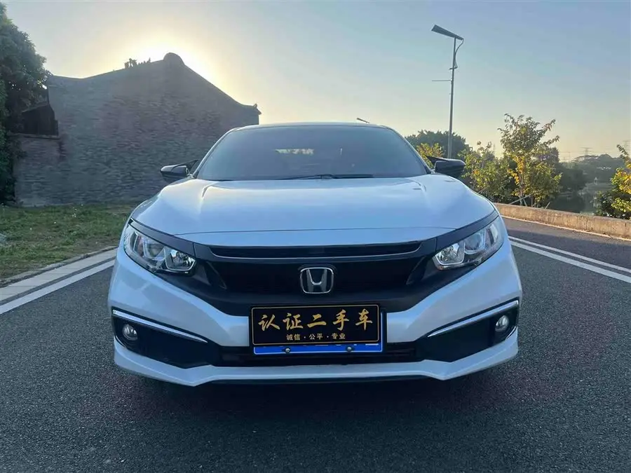 Civic 2019 220TURBO CVT Sport Version National VI