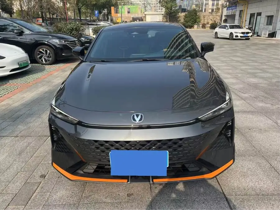 Changan UNI-V 2024 1.5T Premium