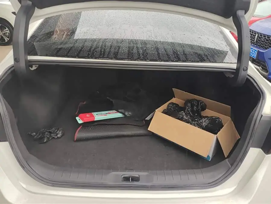 Altima  2021 2.0L XL Comfort Edition