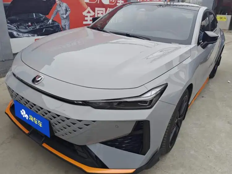 Changan UNI-V 2024 1.5T Premium Sports Model