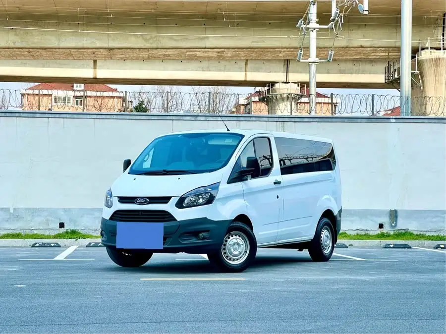 Ford Transit 2019 2.0T Diesel Multi-Purpose Commercial Vehicle Short Wheelbase Low Roof 6-Seater National VI
