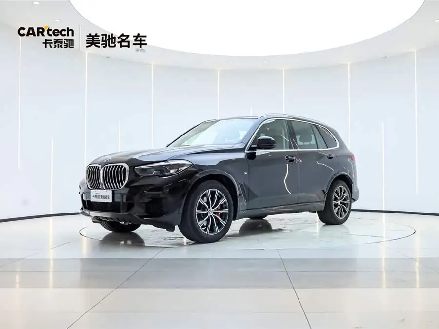 BMW X5 2022 xDrive 30Li M Sport Package