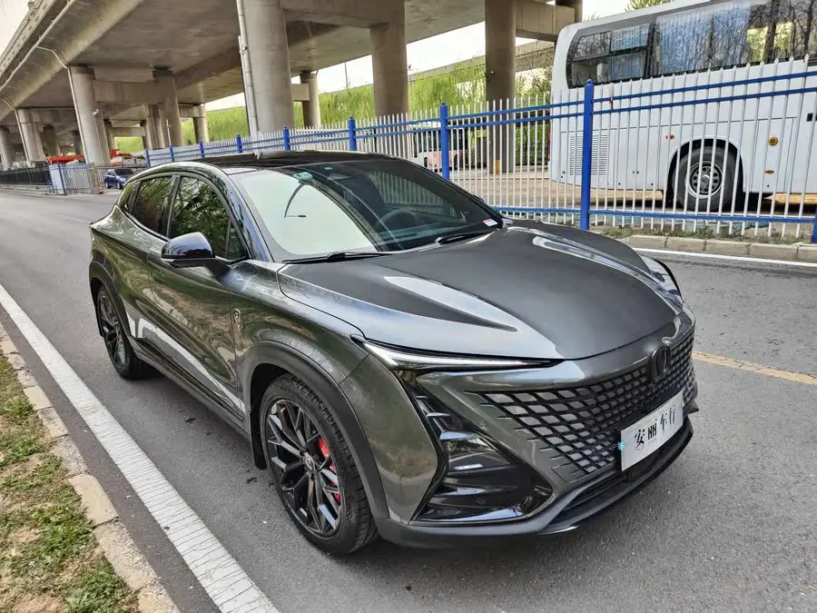 شانجان UNI-T 2022 2.0T إصدار الملاحة