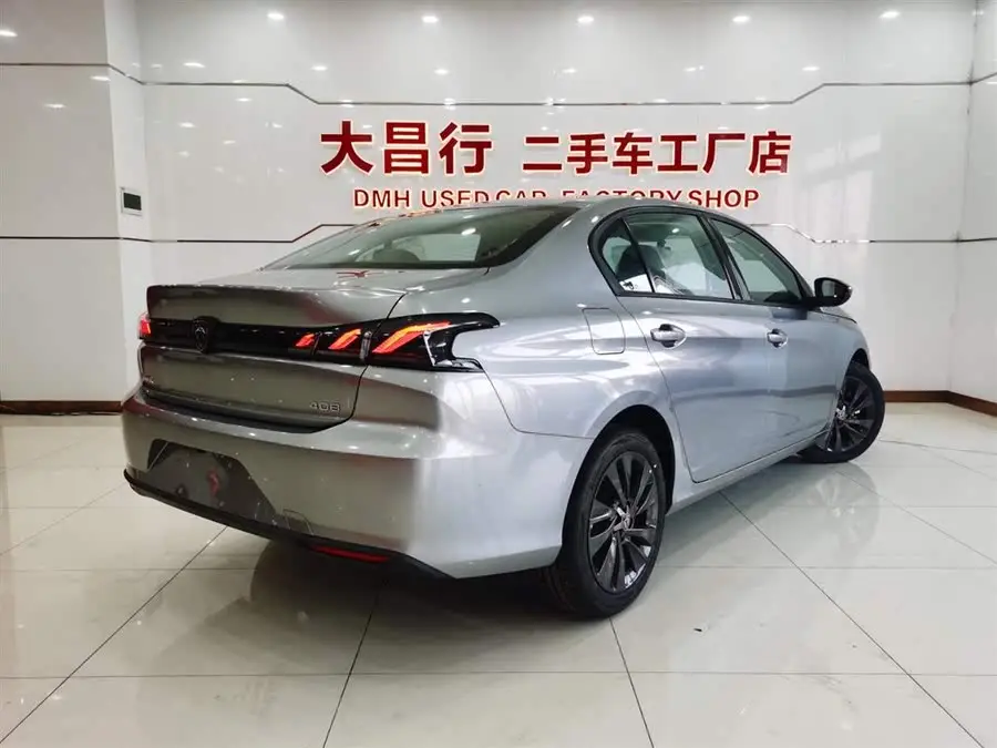 Peugeot 408 2022 1.6T Entry Version