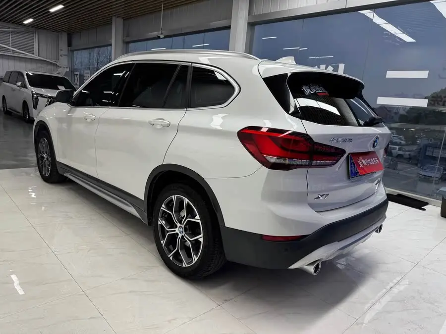 BMW X1 2020 sDrive20Li Luxury