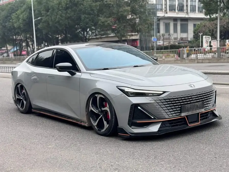 Changan UNI-V 2022 2.0T Speed Version