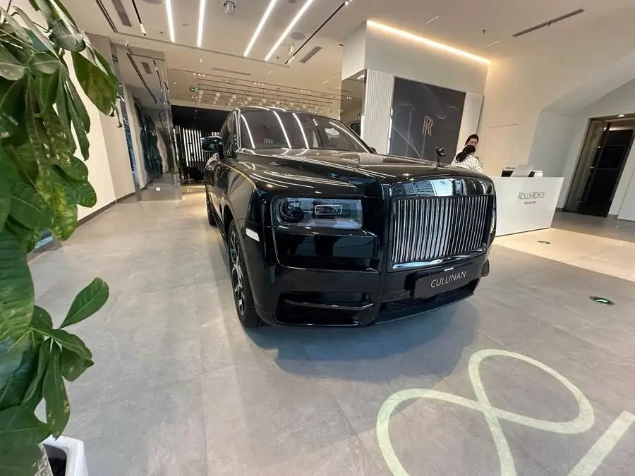 Cullinan 2024 Black Badge