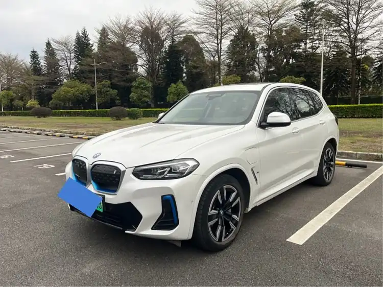 BMW iX3 2022 Model Leading Version