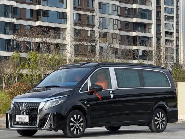 Vito 2023 2.0T Elite Edition 7-seater