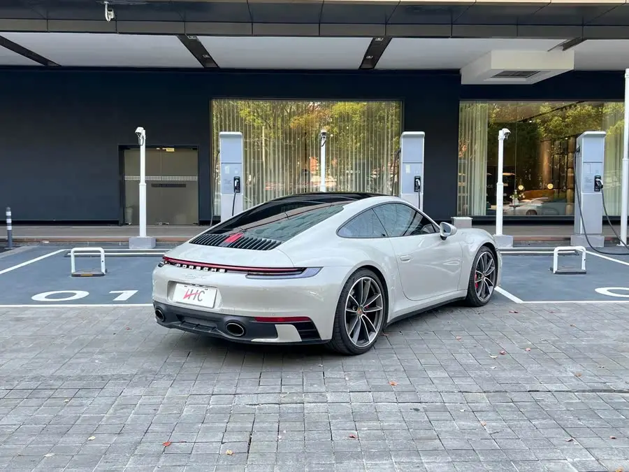 Porsche 911 2022 Carrera S 3.0T