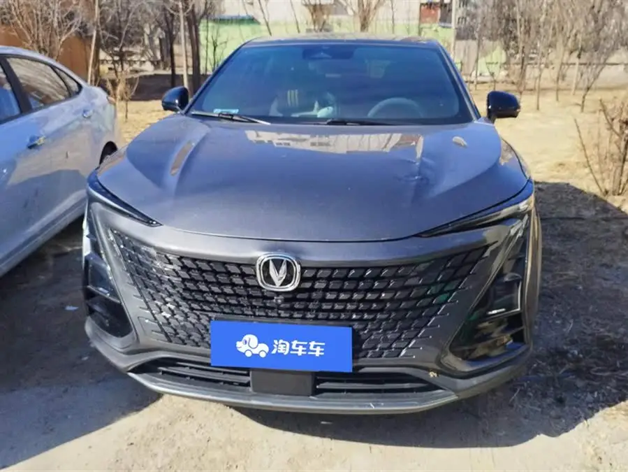 تشانجان UNI-T 2022 1.5T بريميوم