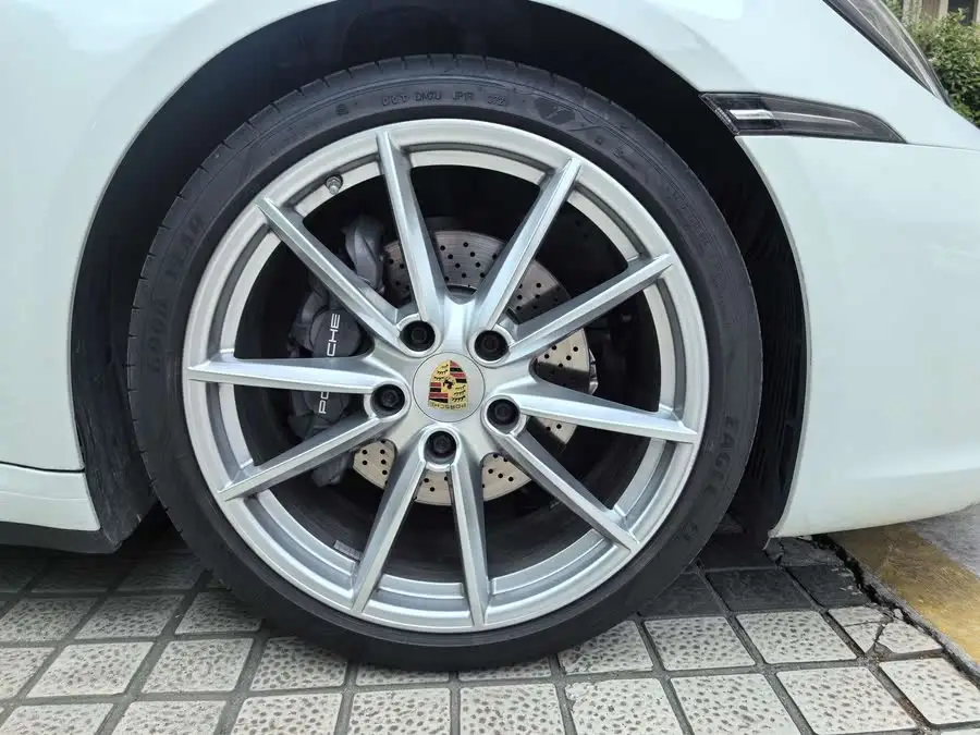 Porsche 911 2022 Carrera 3.0T