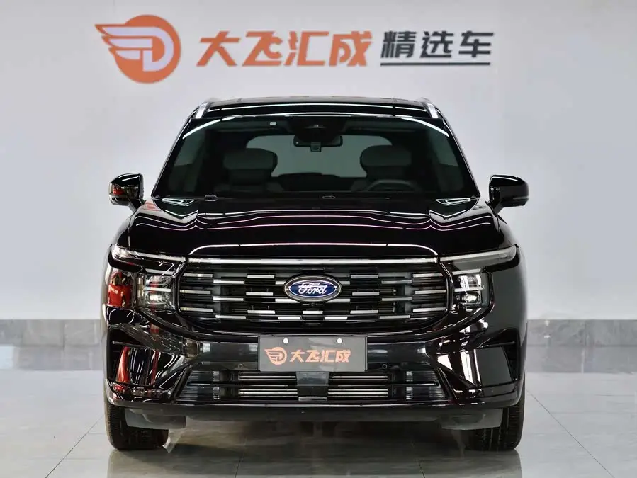 2023 Ford Edge Edge L 2.0T EcoBoost All-Wheel Drive Seven-Seater Supreme Version