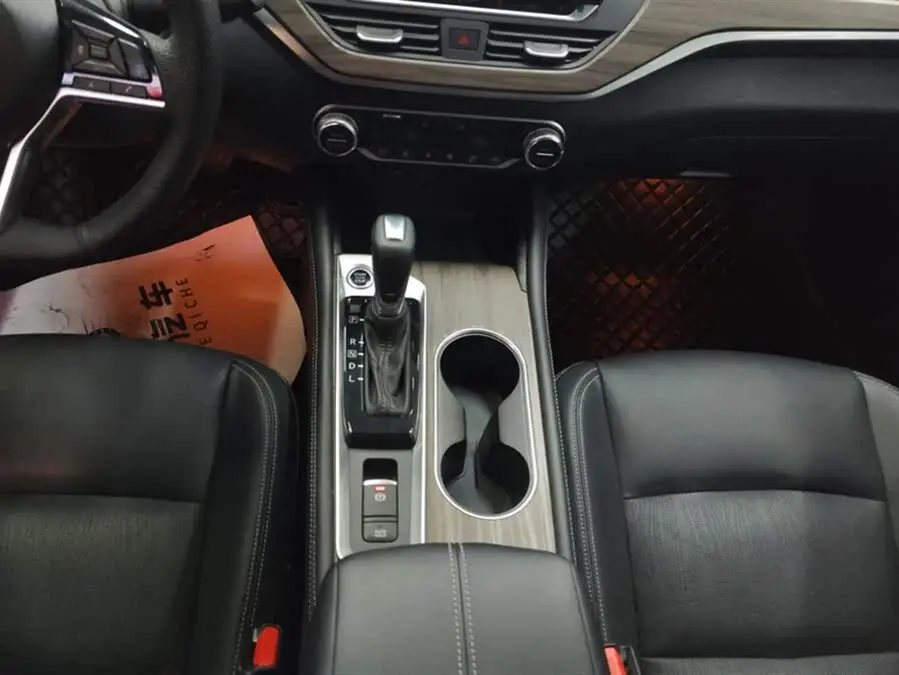 Teana 2021 2.0L XL Upper AD1 Intelligent Navigation Edition