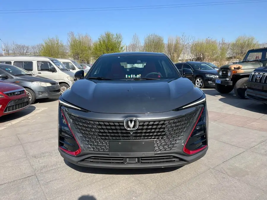 شانجان UNI-T طراز 2020 1.5T الفاخر