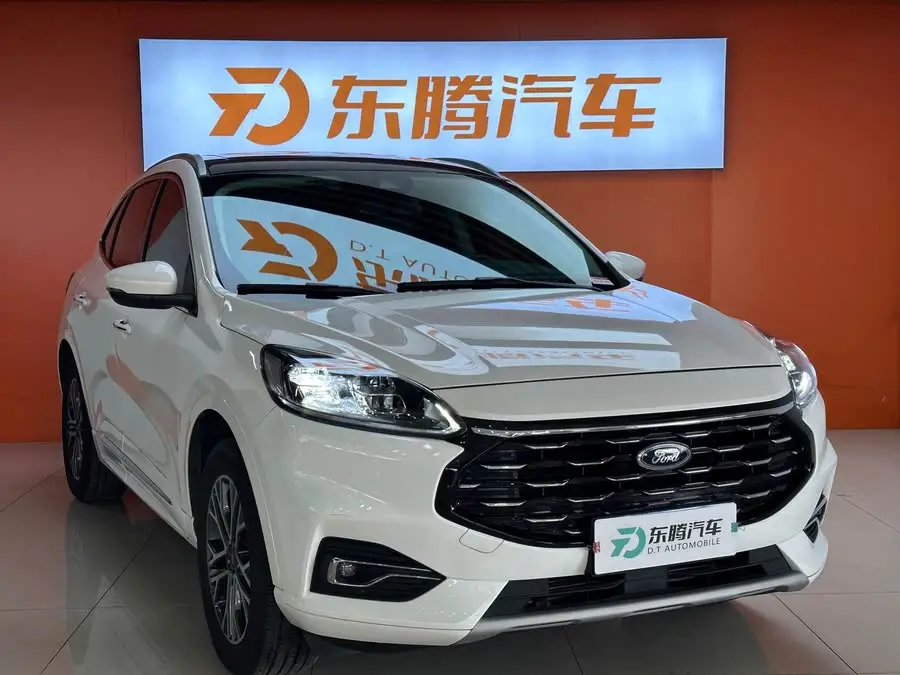 2020 Ford Escape EcoBoost 245 AWD Premium