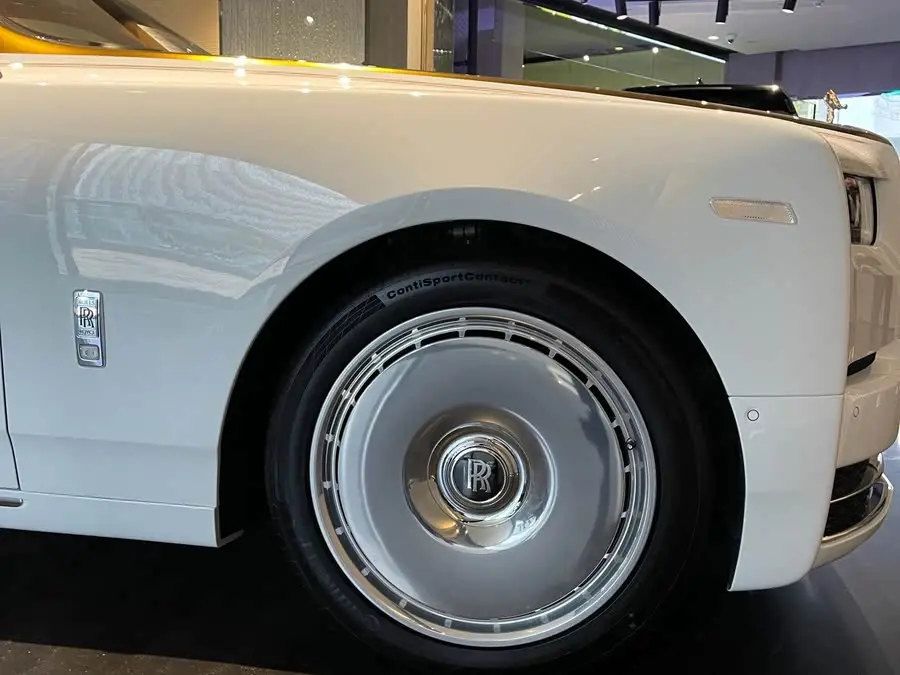 Phantom 2018 6.7T Long Wheelbase Version