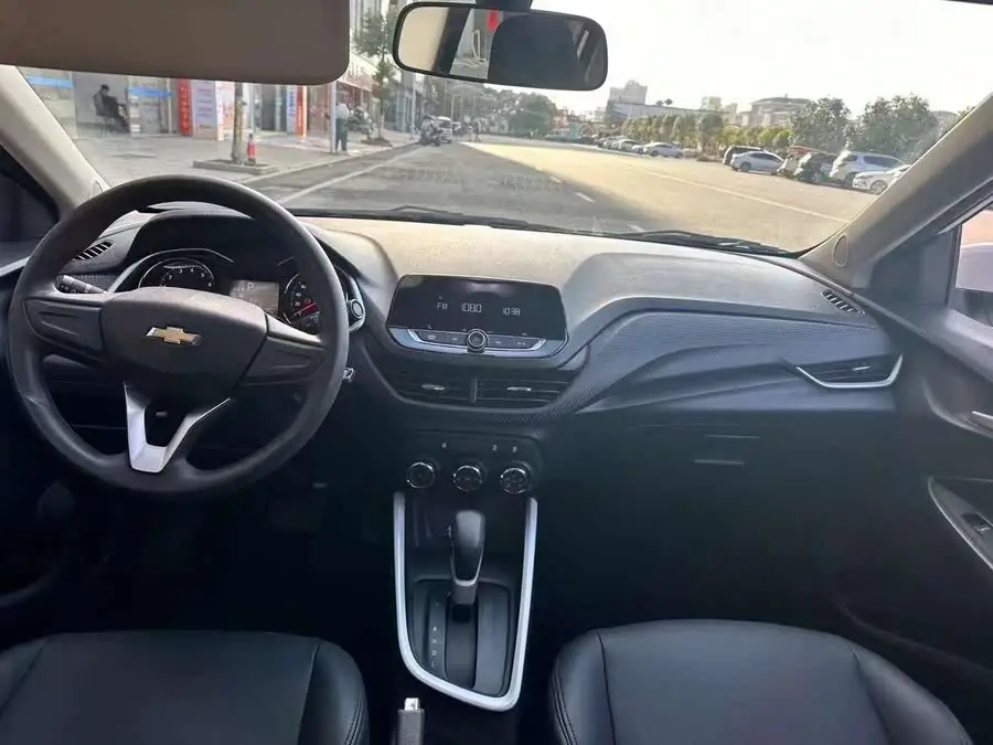 2020 شيفروليه كافاليير 325T أوتوماتيك نسخة إنجوي