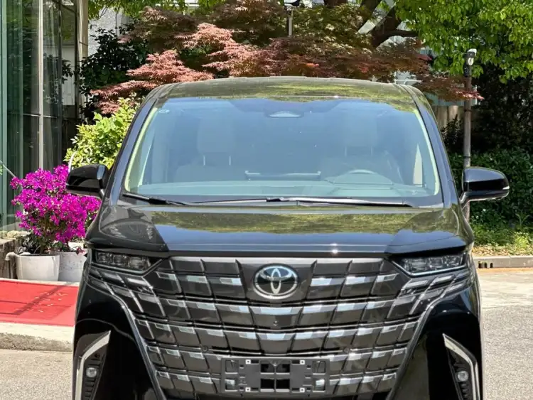 Alphard 2024 Dual Engine 2.5L Premium Edition
