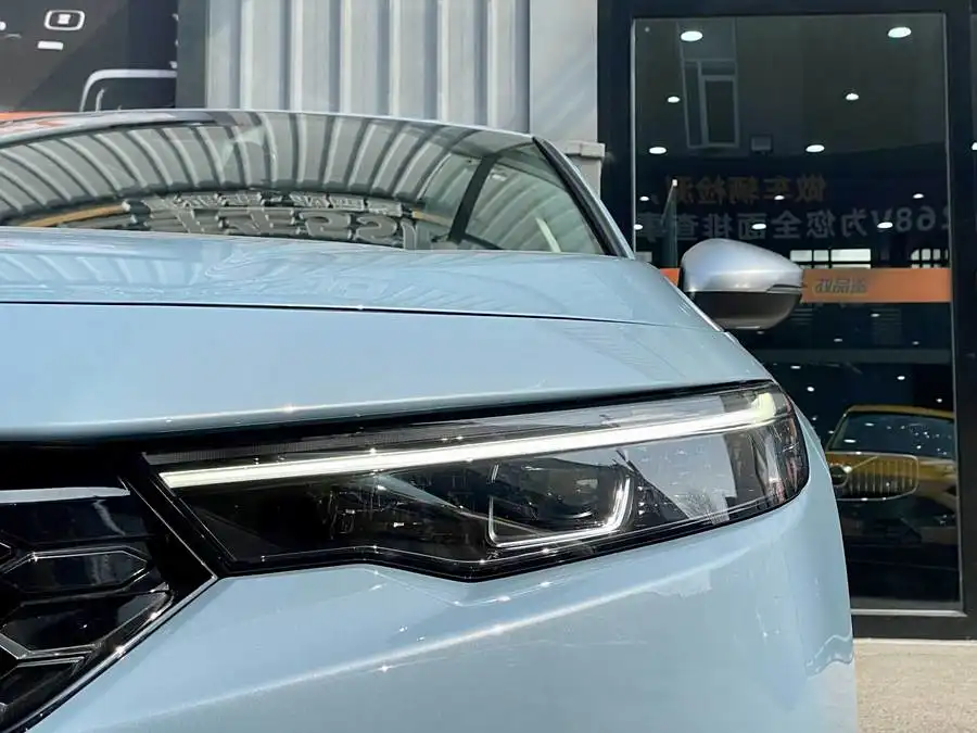 2023 Model 2.0L e:HEV Sharp・Excellence Edition