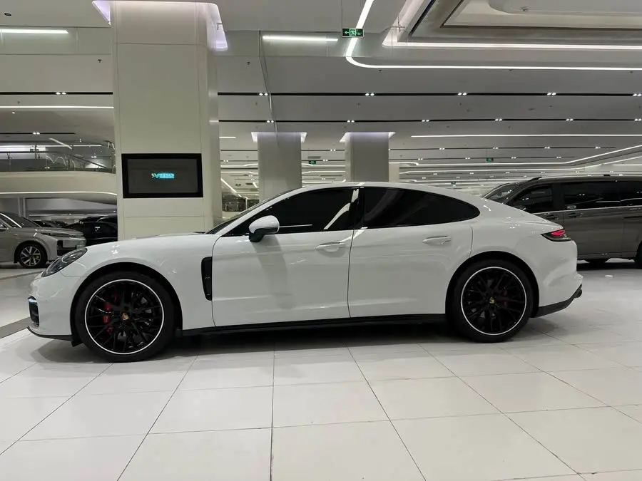 2022 Panamera 2.9T Platinum Edition