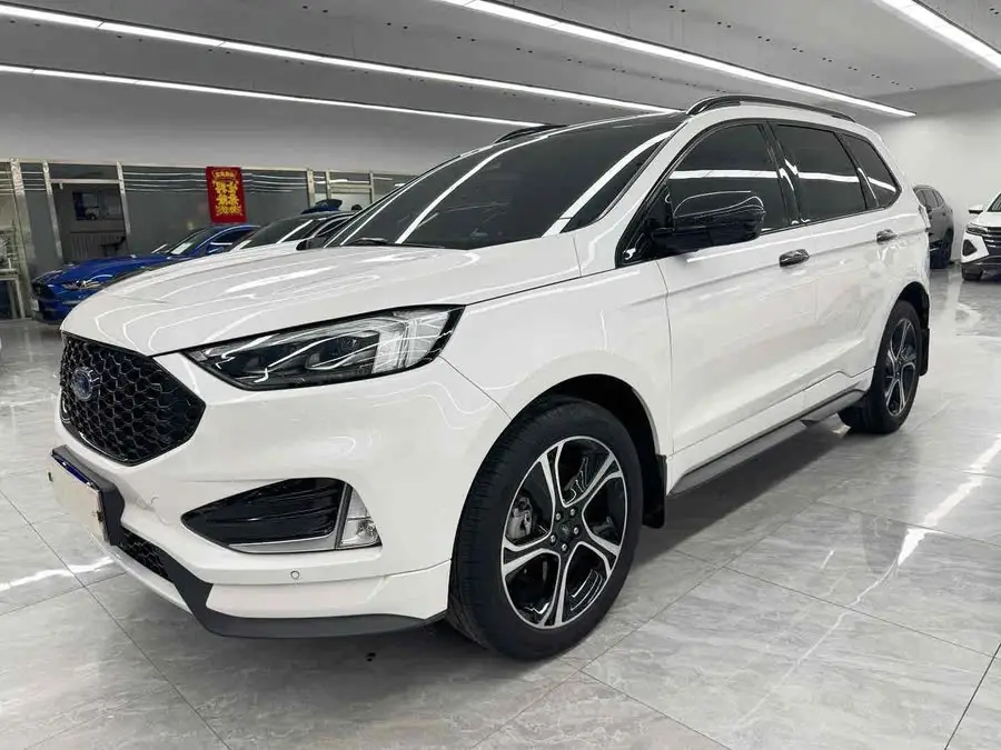 2020 Ford Edge EcoBoost 245 FWD ST-Line 5-Seater