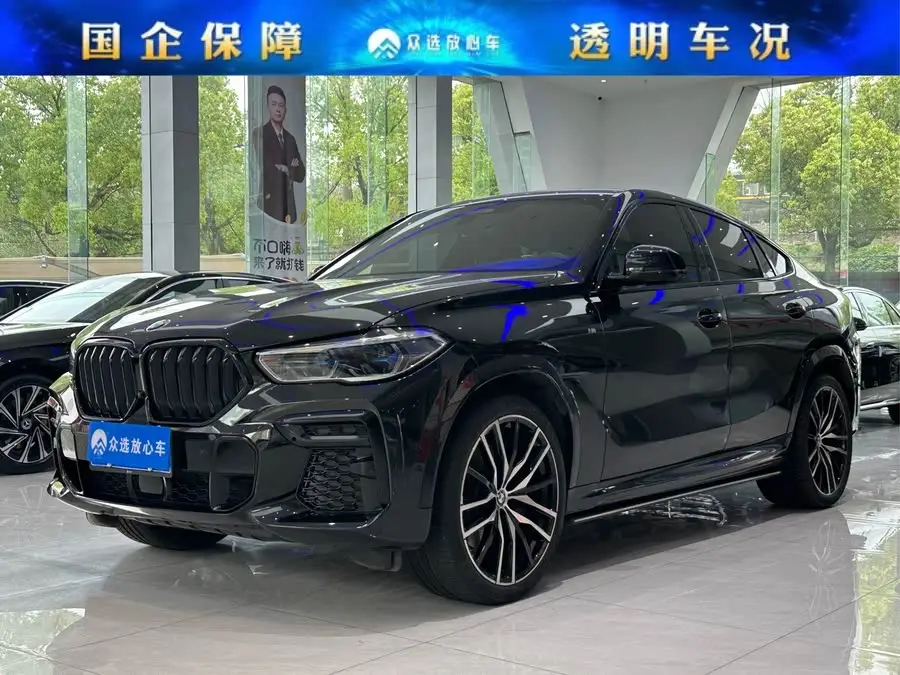 بي إم دبليو X6 2022 طراز تجديد II xDrive40i فئة الرفاهية حزمة M الرياضية