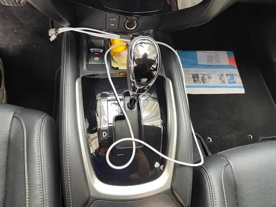 2020 نيسان إكس تريل 2.0 لتر XL بريميوم CVT 2WD إصدار الراحة الذكية