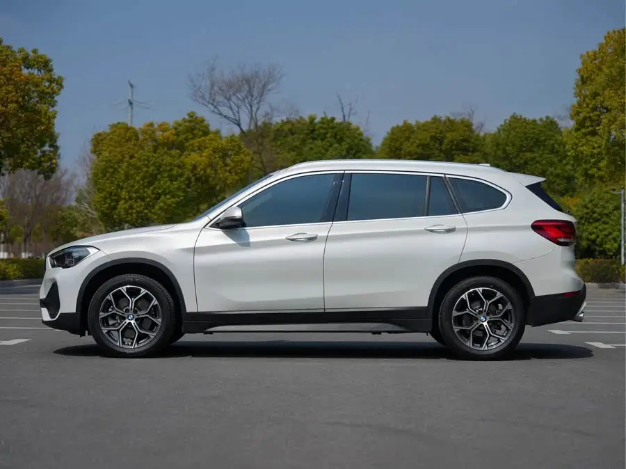 BMW X1 2020 sDrive25Li Leading Edition