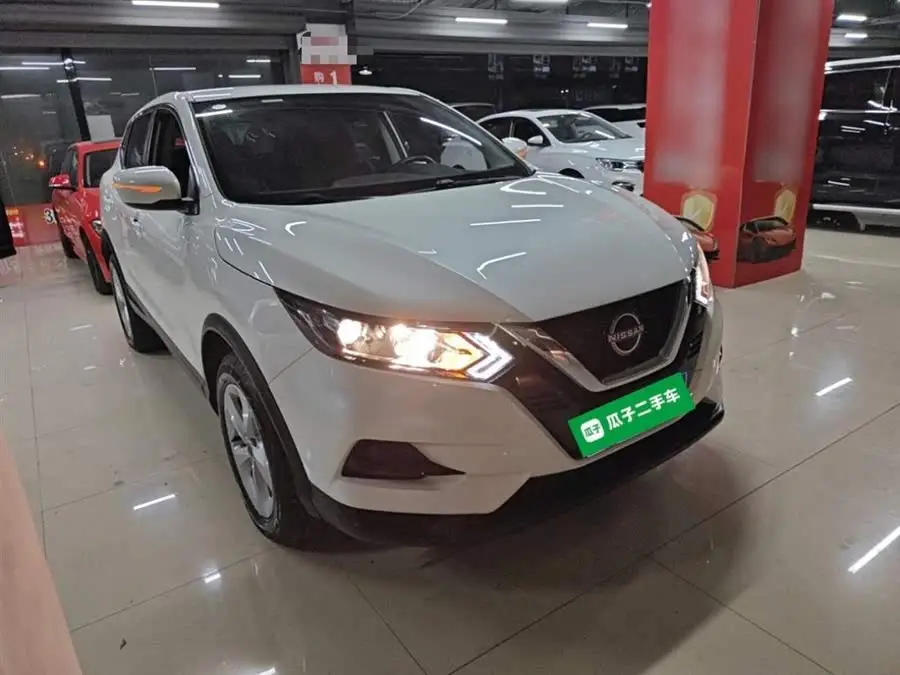 2023 نيسان قشقاي كلاسيك 2.0 لتر CVT XV نسخة الراحة