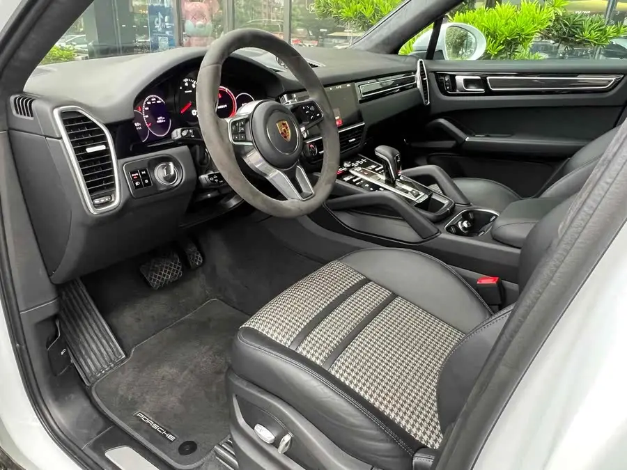 2019 كايين كايين كوبيه 3.0T