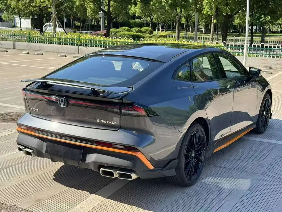 Changan UNI-V 2024 1.5T Premium Sports Edition