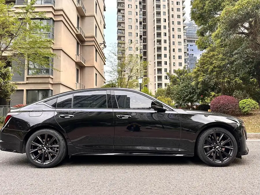 Cadillac CT5 2022 28T Platinum